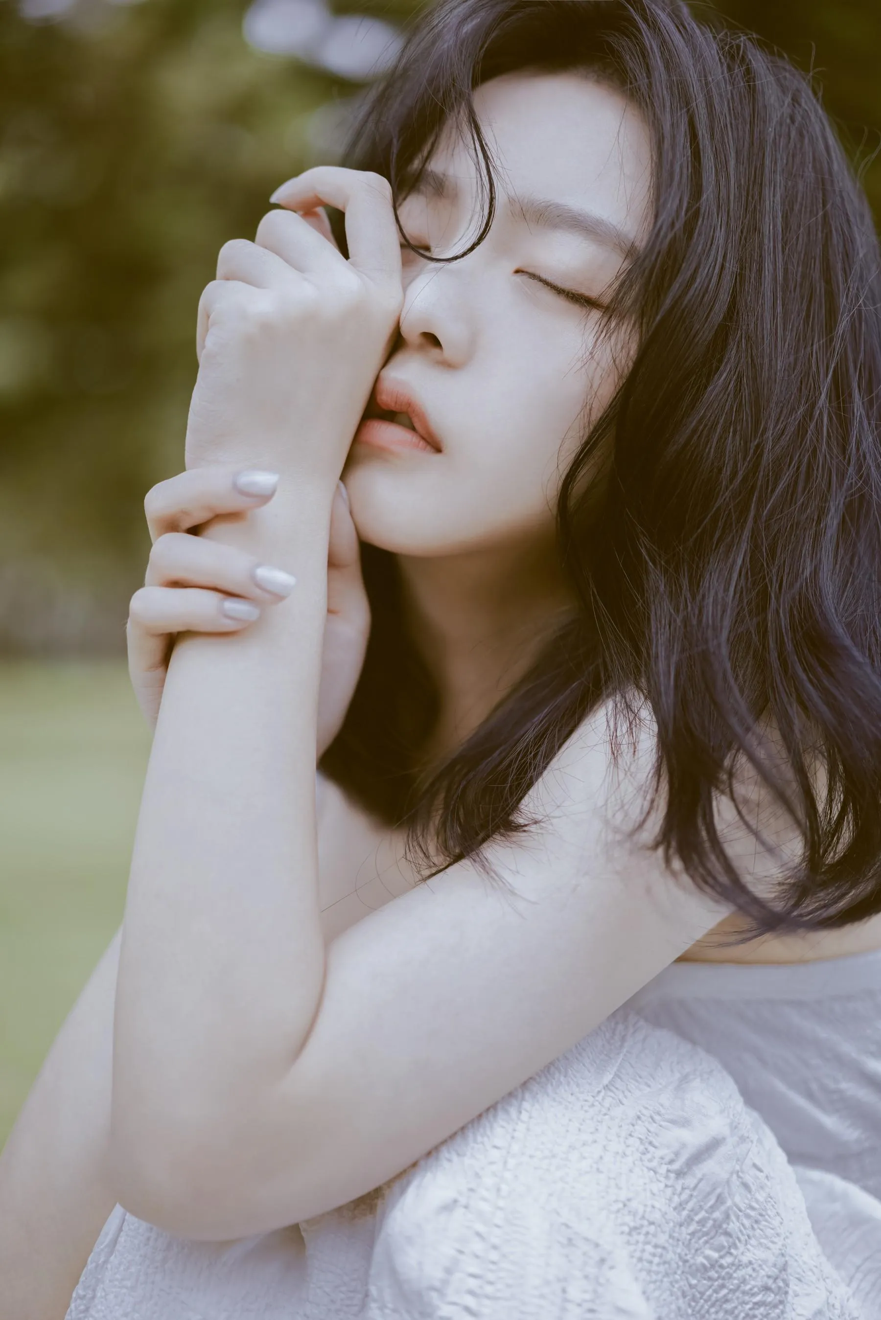 [艺图语] 2022.05.18 是你眼里触不可及的温柔 Enndme [21P]插图1